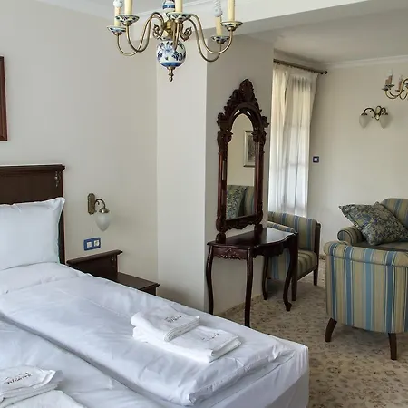 Park Izvorite 3*