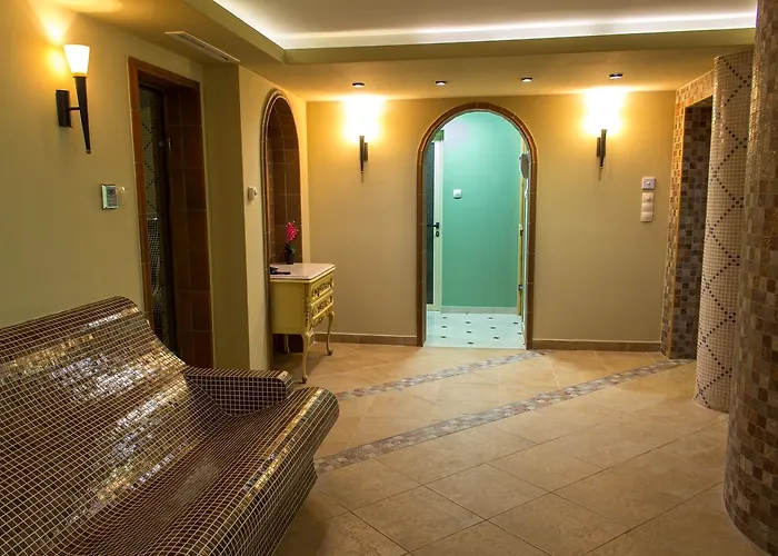 Park Izvorite 3* كوتيل