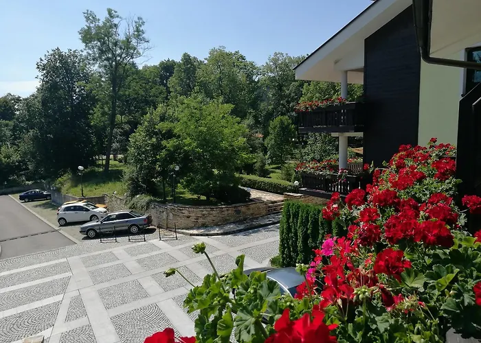 Park Izvorite منتجع كوتيل